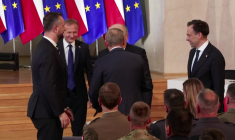 La Pologne signe un accord de prêt de 44 milliards d'euros avec l'UE pour moderniser son armée