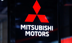 Logo de Mitsubishi Motors affiché au Salon international de l'automobile de Genève