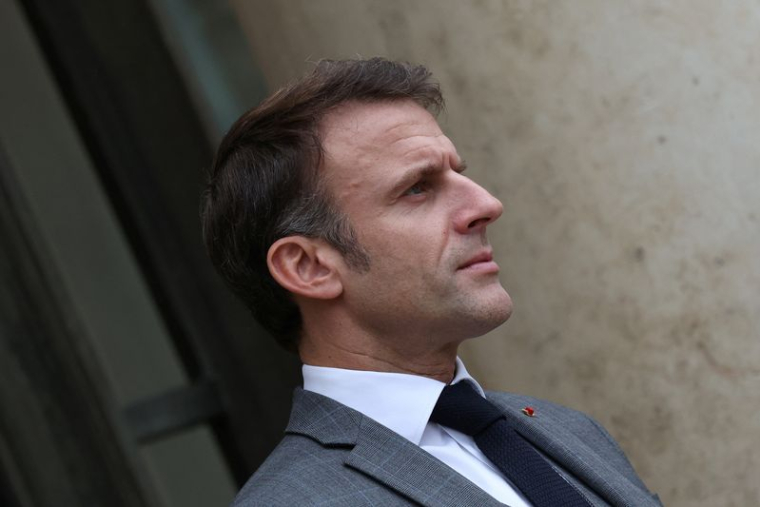 Le président français Macron au palais de l'Élysée à Paris