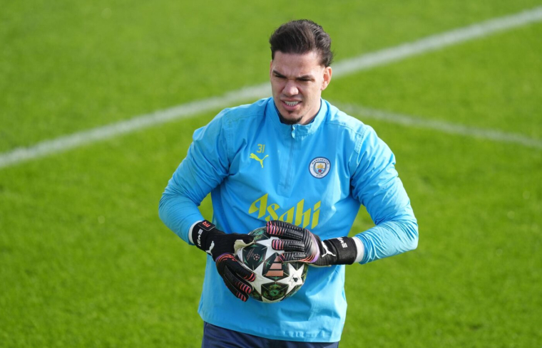 Ederson porte le même caleçon à chaque match depuis huit ans
