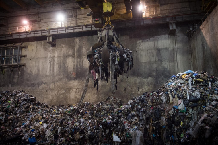 Un site d'une filiale d'Urbaser à Fos-sur-Mer. ( AFP / CLEMENT MAHOUDEAU )