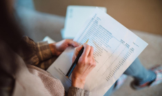 Opter pour l’inventaire peut réduire significativement la note fiscale. Plus le montant de la succession est important ou le degré de parenté éloigné, plus l’économie est importante. ( crédit photo : Getty Images )