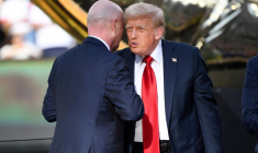 Infantino offre un nouveau cadeau à Donald Trump