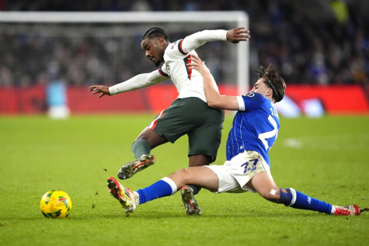 Chelsea se sort du piège tendu par Cardiff et file en demi-finale de la League Cup
