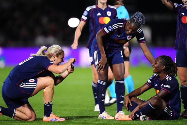 OL Lyonnes et Melchie Dumornay domptent Arsenal