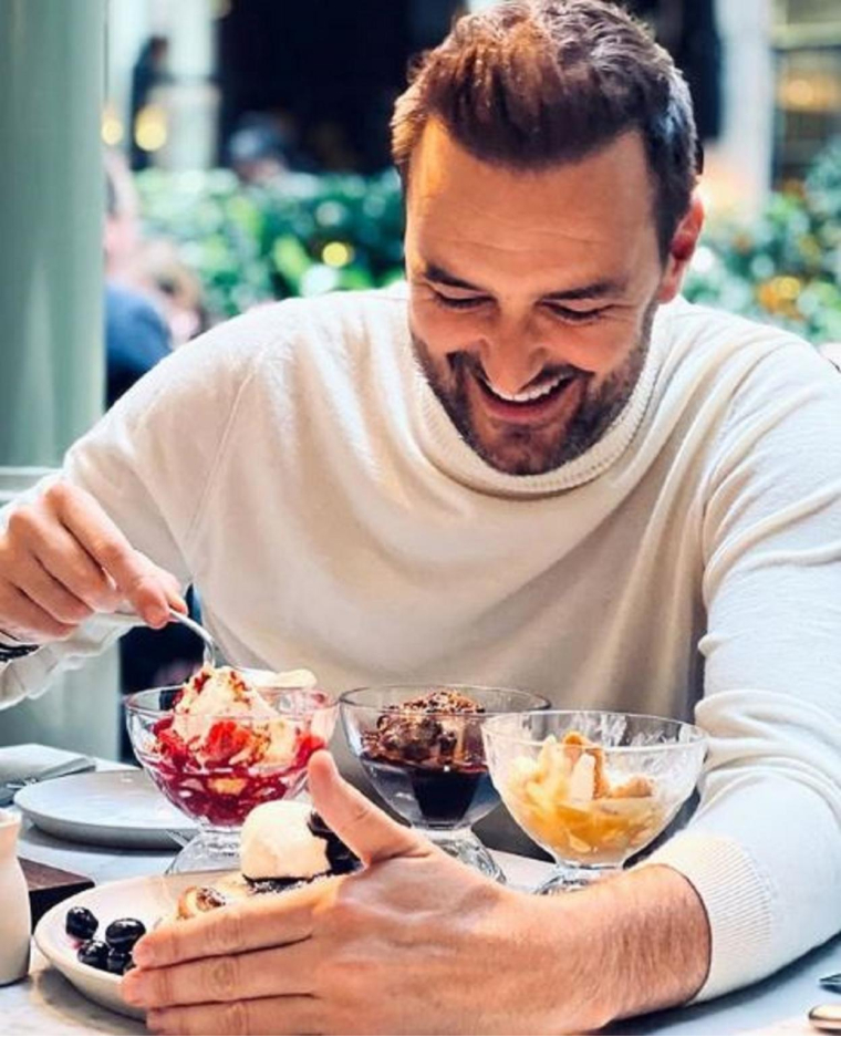 Salaire, livres, publicités, partenariats… Combien gagne réellement un chef étoilé? crédit photo : Capture d'écran Instagram