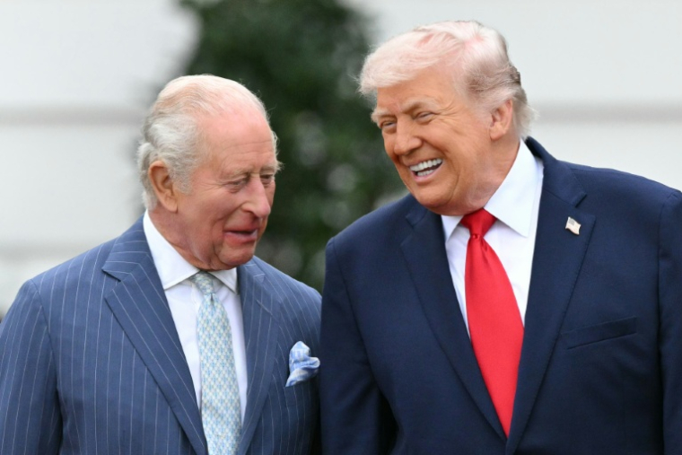 Le président américain Donald Trump reçoit le roi Charles III à la Maison Blanche, le 28 avril 2026 ( AFP / Mandel NGAN )