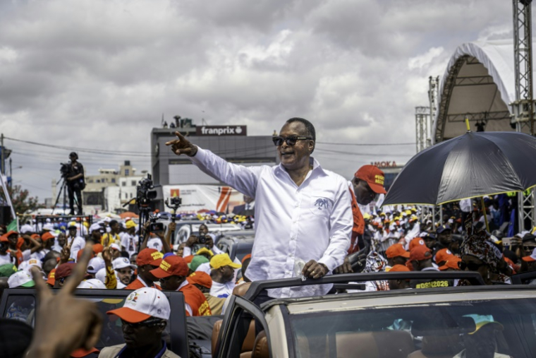 Le président du Congo Denis Sassou Nguesso en campagne pour sa réelection, le 28 février 2026 à Pointe-Noire, deuxième ville du pays ( AFP / Glody MURHABAZI )