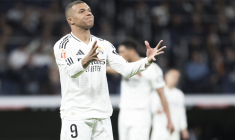 MADRID, SPAIN - March 29: Kylian Mbappe of Real Madrid reacts to a missed opportunity during the La Liga 2024/25 match between Real Madrid and Leganes at Santiago Bernabeu Stadium in Madrid on March 29. (Photo by Guillermo Martinez/Sipa Usa)   - Photo by Icon Sport