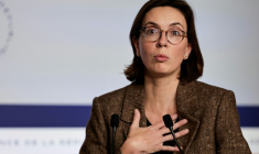 La linistre des Comptes publics Amélie de Montchalin, le 22 décembre 2025, à Paris ( AFP / STEPHANE DE SAKUTIN )