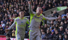 Manchester City ne laisse pas filer Arsenal, Hudson-Odoi assure le spectacle