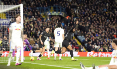 Même malmené à Leeds, City s’impose et met la pression sur Arsenal