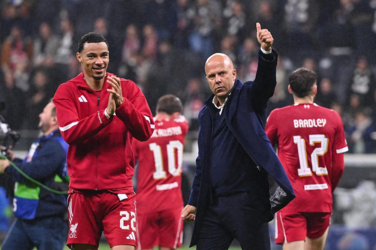 Arne Slot emballé par la progression de Hugo Ekitike