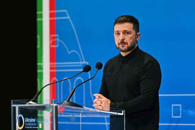 Volodymyr Zelensky le 10 juillet 2025 à Rome ( AFP / Andreas SOLARO )