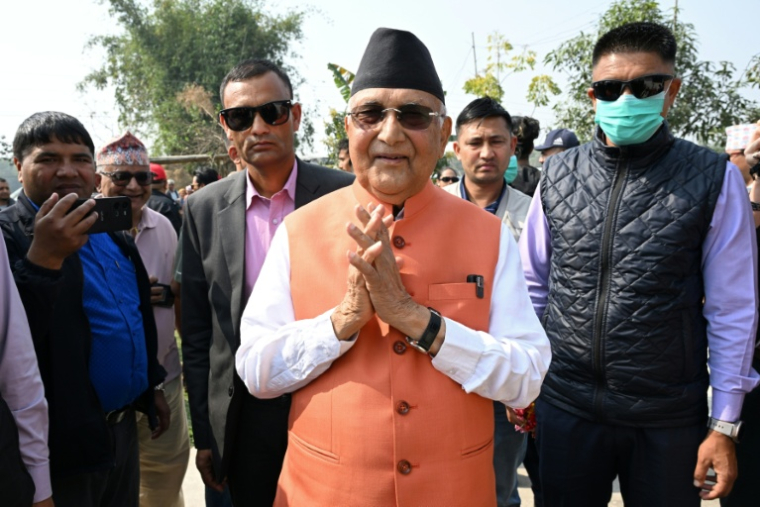 KP Sharma Oli lors d'un meeting électoral à Gauradaha le 2 mars 2026. ( AFP / Prakash MATHEMA )