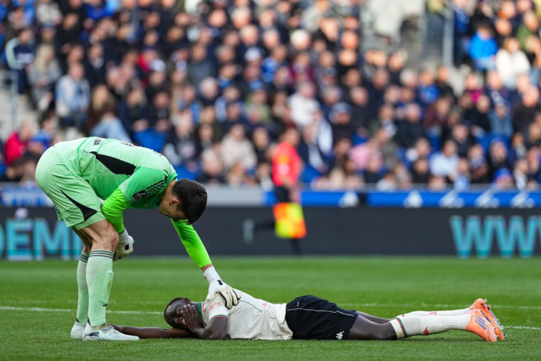 Le vestiaire niçois au bord de l'implosion