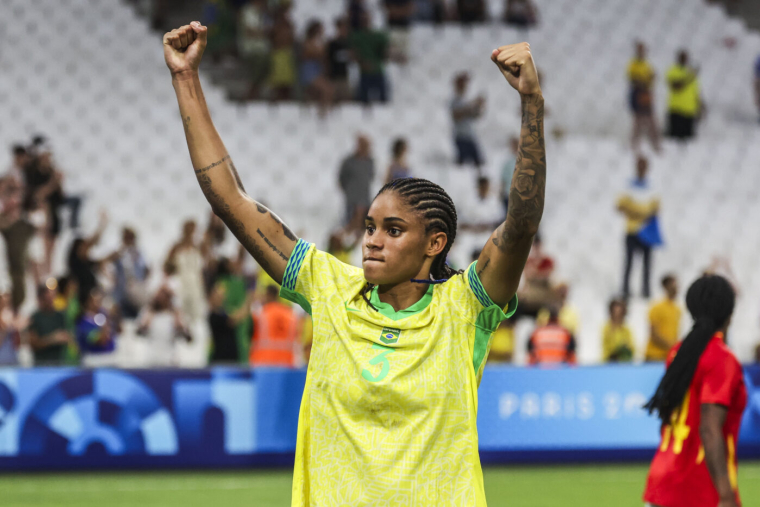 Lyon s’offre une internationale brésilienne et un transfert record