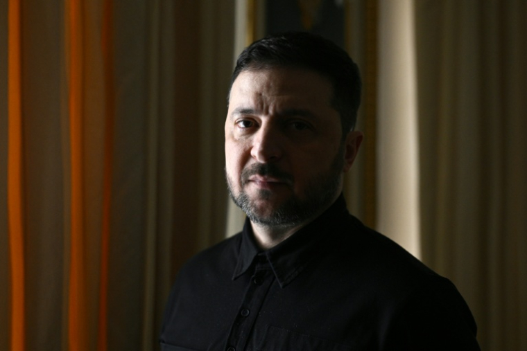 Le président ukrainien Volodymyr Zelensky lors d'un entretien avec l'AFP à Kiev, le 20 février 2026 ( AFP / Genya SAVILOV )