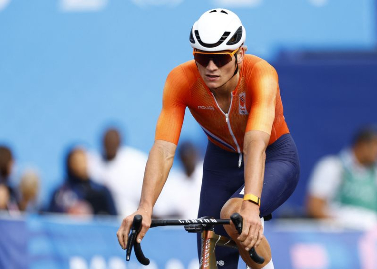 Road Cycling - Men's Road Race