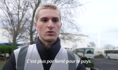 A la JDC, des jeunes réagissent à l'idée d'un service militaire volontaire