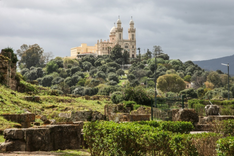 Une photographie montre la basilique Saint-Augustin dans la ville d'Annaba, dans l'est du pays, le 28 mars 2026. ( AFP / - )