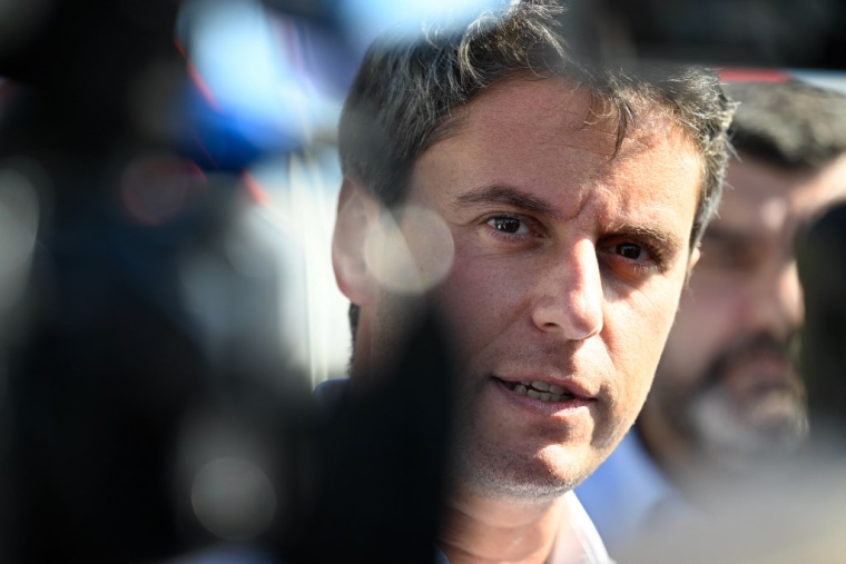 Gabriel Attal, à Magny, le 11 septembre 2026 ( AFP / JEAN-CHRISTOPHE VERHAEGEN )
