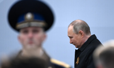 Vladimir Poutine sur la Place rouge de Moscou, le 9 mai 2022. ( AFP / KIRILL KUDRYAVTSEV )