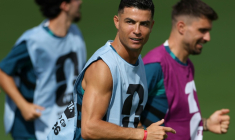 Cristiano Ronaldo à l'entraînement avec le Portugal, le 16 juin 2026 à Palm Beach Gardens,  ( AFP / PATRICIA DE MELO MOREIRA )