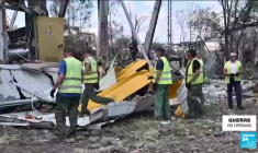 Centre commercial détruit en Ukraine : Zelensky suggère une commission d'enquête à Krementchouk