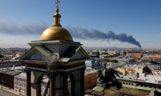 Des drones ukrainiens frappent un terminal pétrolier à Saint-Pétersbourg alors que le "Davos" de Poutine débute
