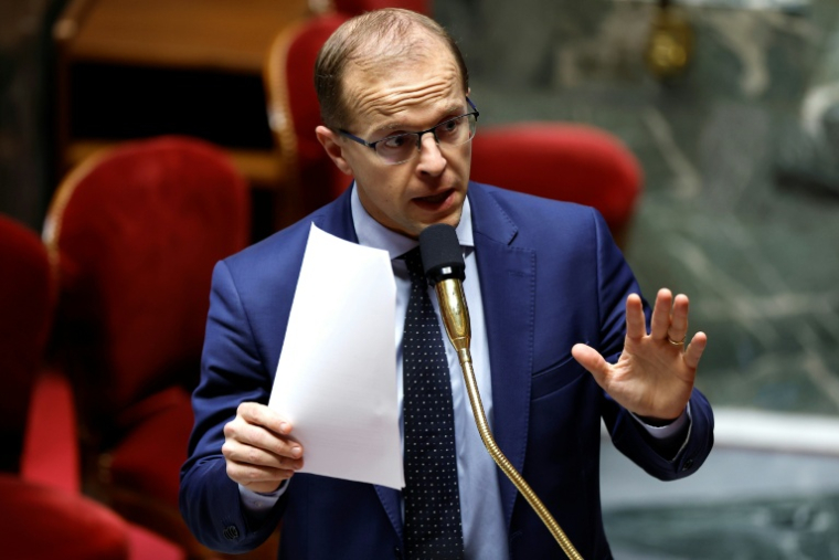 Le député LR Thibault Bazin le 5 décembre 2025 à l'Assemblée nationale, à Paris ( AFP / Ian LANGSDON )