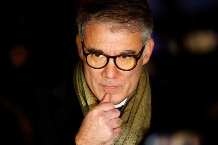 Macron reçoit les chefs de partis et de groupes parlementaires dans le cadre des consultations en vue de la nomination d'un nouveau Premier ministre