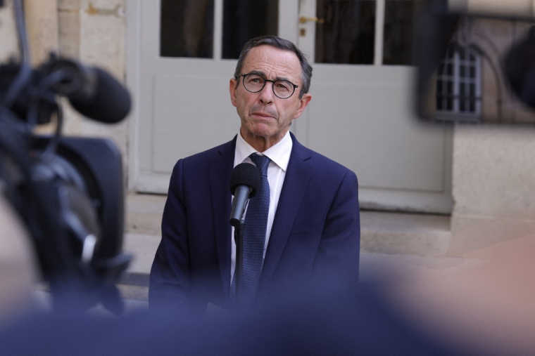 Bruno Retailleau à Paris, le 3 juillet 2023. ( AFP / GEOFFROY VAN DER HASSELT )