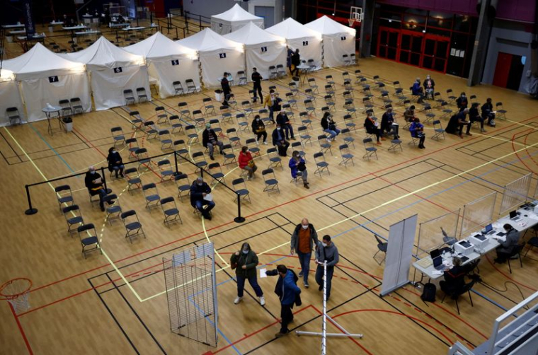 CORONAVIRUS: LE NOMBRE DE PATIENTS EN RÉANIMATION REPASSE SOUS 5.000 EN FRANCE