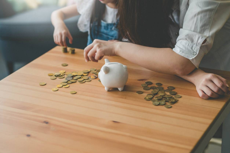 Assurance-vie : versements records mais encours en baisse - iStock.com / simon2579
