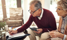 Qu’est-ce que l’âge pivot ? / iStock.com-Peopleimages