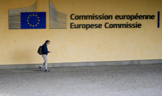 ( AFP / ARIS OIKONOMOU )