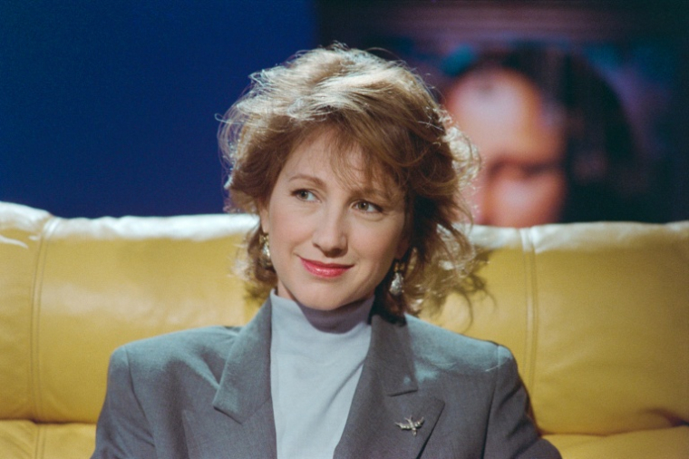 L'actrice française Nathalie Baye participe à l'émission "Le Divan", le 26 avril 1988 à Paris   ( AFP / Georges BENDRIHEM )