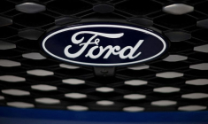 Photo d'archives du logo de Ford