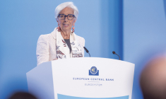 Christine Lagarde, présidente de la Banque centrale européenne, a annoncé, le 27 juillet, un nouveau relèvement de 0,25 point de pourcentage des taux d'intérêt directeurs en zone euro. Le taux de dépôt s'élève désormais à 3,75%.( © Felix Schmitt/ECB)
