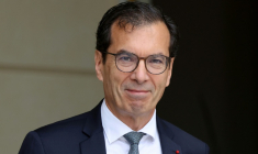 Le ministre du Travail, Jean-Pierre Farandou, à la sortie de l'Elysée, le 6 mai 2026 à Paris ( AFP / Ludovic MARIN )