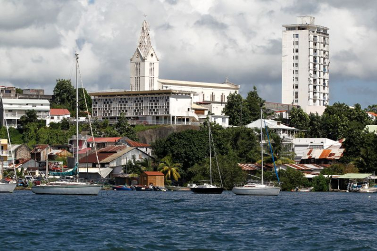 LA GUADELOUPE RECONFINÉE POUR TROIS SEMAINES