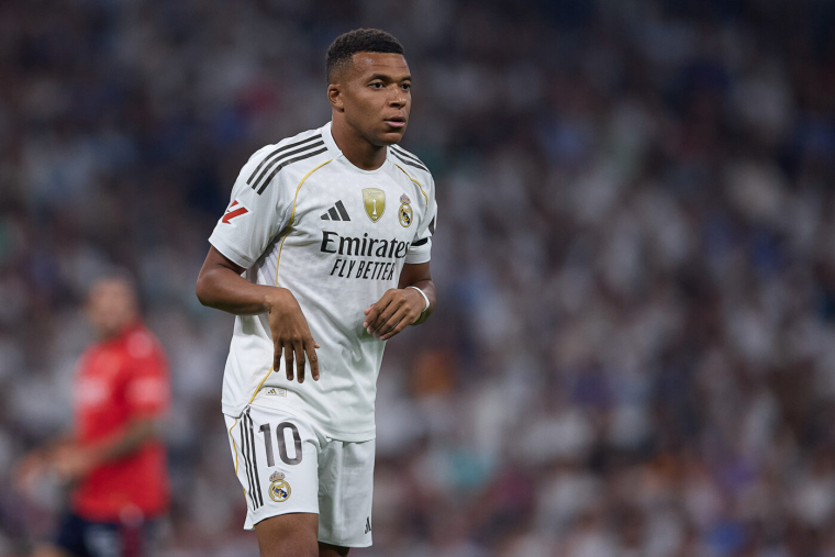 Le Real commence par une petite victoire, Mbappé buteur