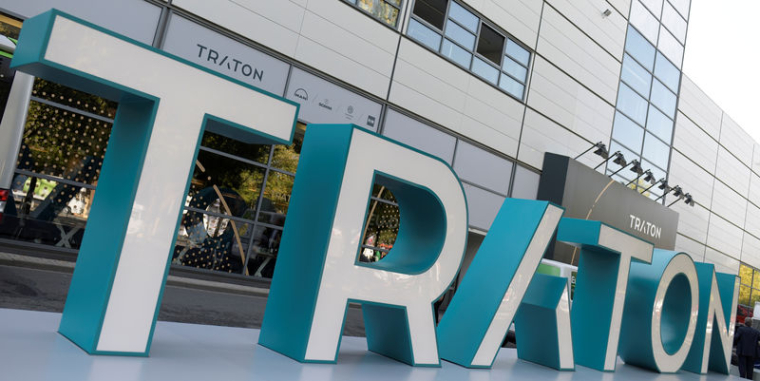 LE PRIX DE L'IPO DE TRATON (VW) AU BAS DE LA FOURCHETTE, DIT UN TENEUR DE LIVRE