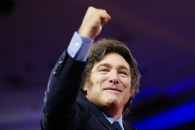 Javier Milei à Oxon Hill, aux États-Unis, le 22 février 2025. ( GETTY IMAGES NORTH AMERICA / KAYLA BARTKOWSKI )