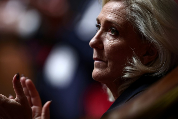 La présidente du groupe RN à l'Assemblée, Marine Le Pen, le 8 juillet 2025 à l'Assemblée nationale à Paris ( AFP / Guillaume BAPTISTE )