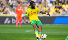 Un titulaire du FC Nantes fait aussi ses valises pour fuir la Ligue 2