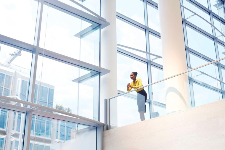 Les SCPI permettent d’investir dans la pierre tout en minimisant le risque de vacance locative et d’impayés de loyers. ( crédit photo : GettyImages )
