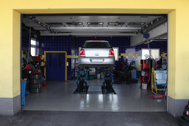 Le coût d’entretien d’une voiture représente un budget élevé. ( crédit photo : Getty Images )