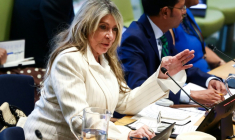 La diplomate équitorienne Ivonne A-Baki au siège de l'ONU New York le 20 août 2026. ( AFP / CHARLY TRIBALLEAU )